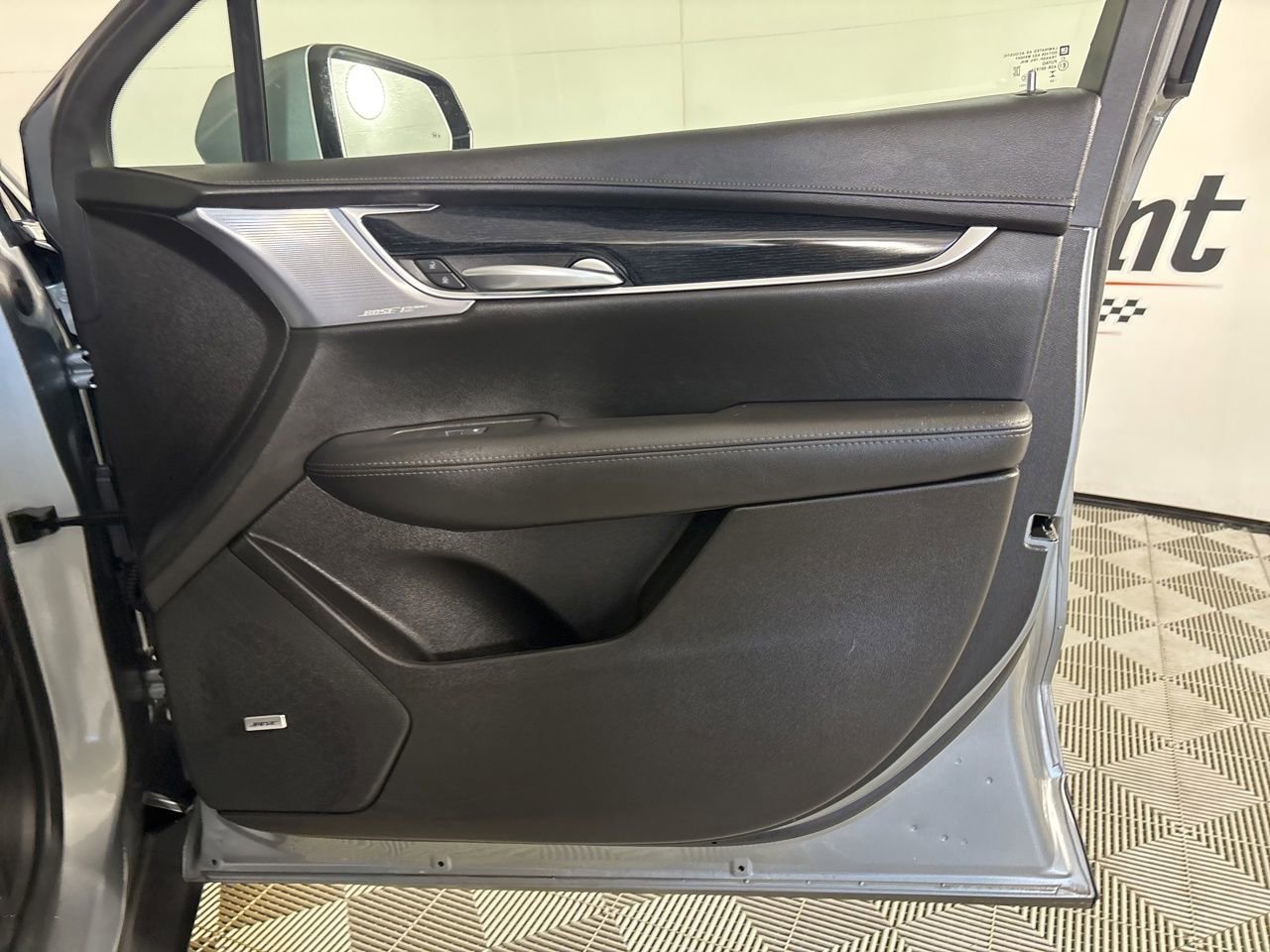 Used 2025 Cadillac XT5 Premium Luxury image 28