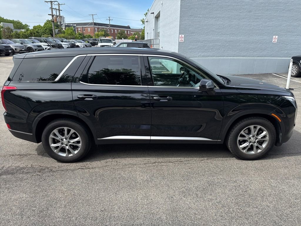 Used 2022 Hyundai Palisade SE w/ Cargo Package FWD image 6