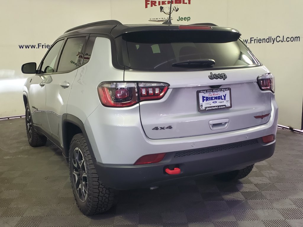 New 2026 Jeep Compass Trailhawk AWD/4WD image 4