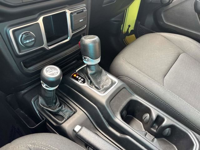 Used 2023 Jeep Gladiator Sport w/ Trailer Tow Package image 33