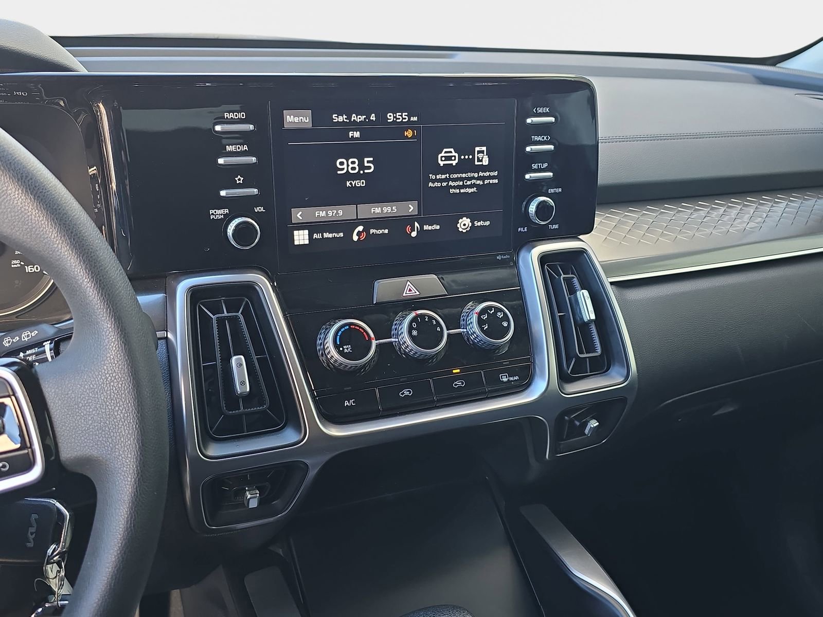 Used 2023 Kia Sorento LX image 23