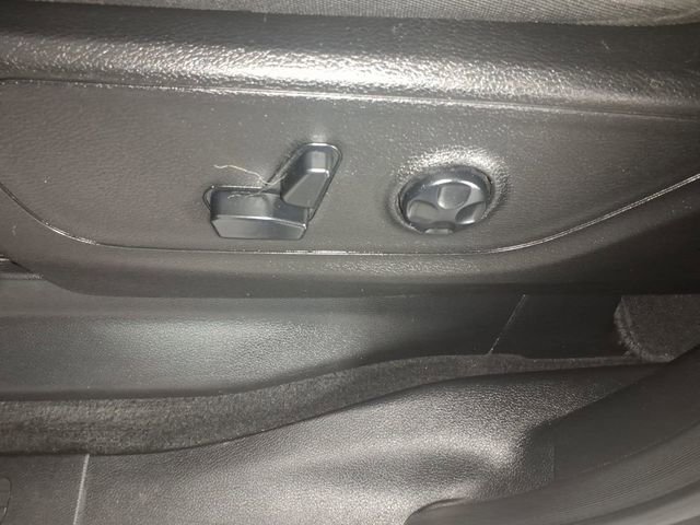 Used 2019 RAM 1500 Big Horn AWD/4WD image 13