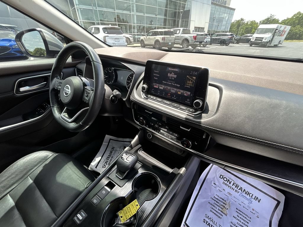 Used 2021 Nissan Rogue SL FWD image 11