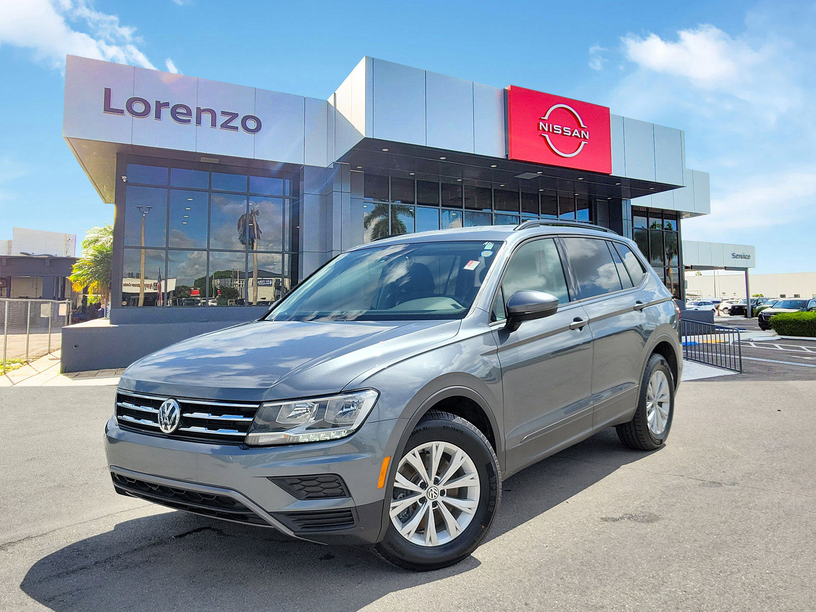 Used 2019 Volkswagen Tiguan S w/ Driver Assistance Package FWD 360° Tour
