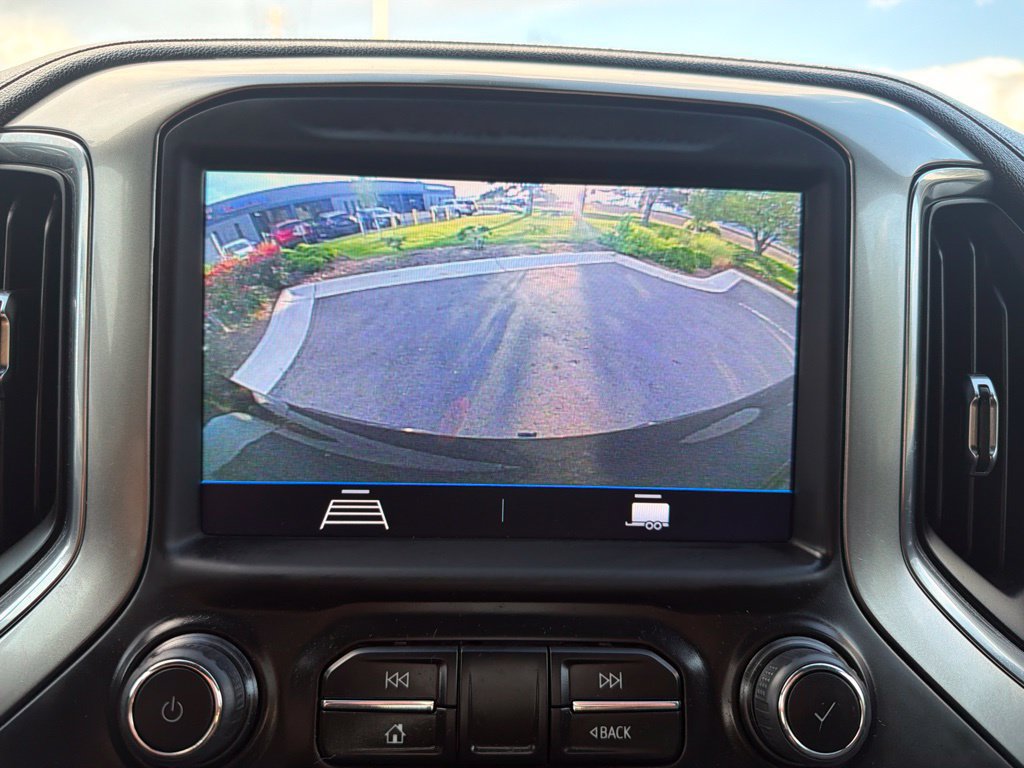 Used 2022 Chevrolet Silverado 1500 LT AWD/4WD image 32