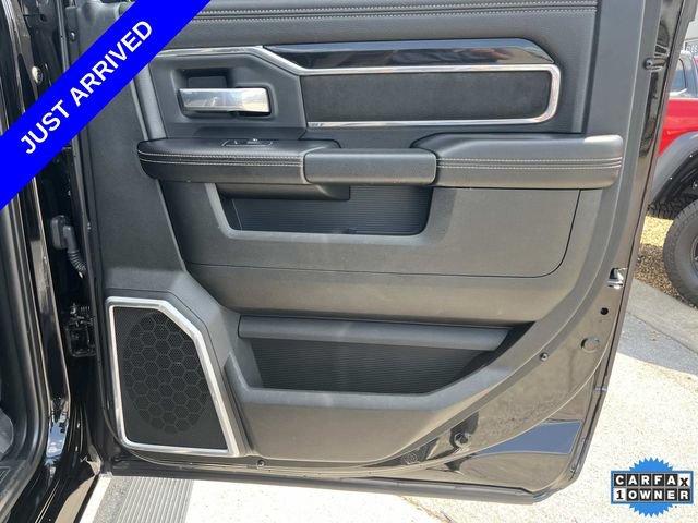 Used 2022 RAM 2500 Laramie w/ Night Edition AWD/4WD image 18