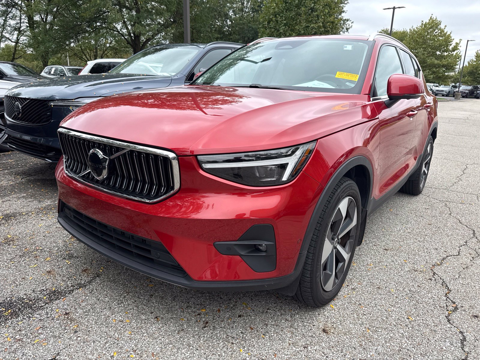 Used 2024 Volvo XC40 B5 Plus w/ Protection Package Premier