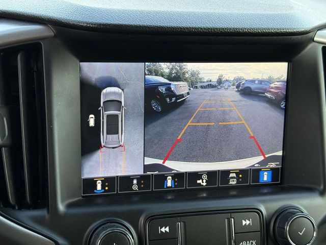 Certified 2023 GMC Terrain AT4 w/ Infotainment Package II AWD/4WD image 16