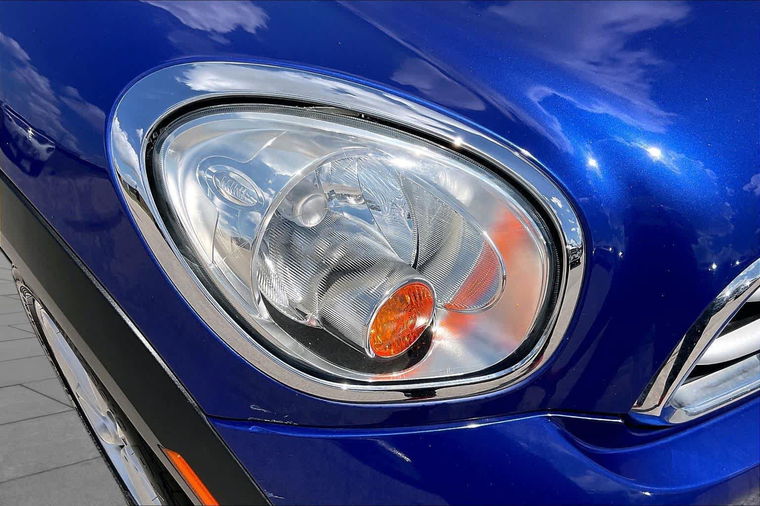 Used 2015 MINI Cooper Paceman FWD image 26