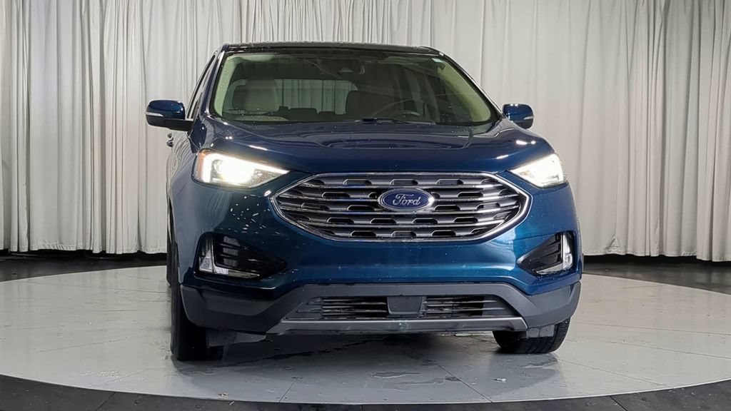 Used 2020 Ford Edge SEL w/ Convenience Package AWD/4WD image 3