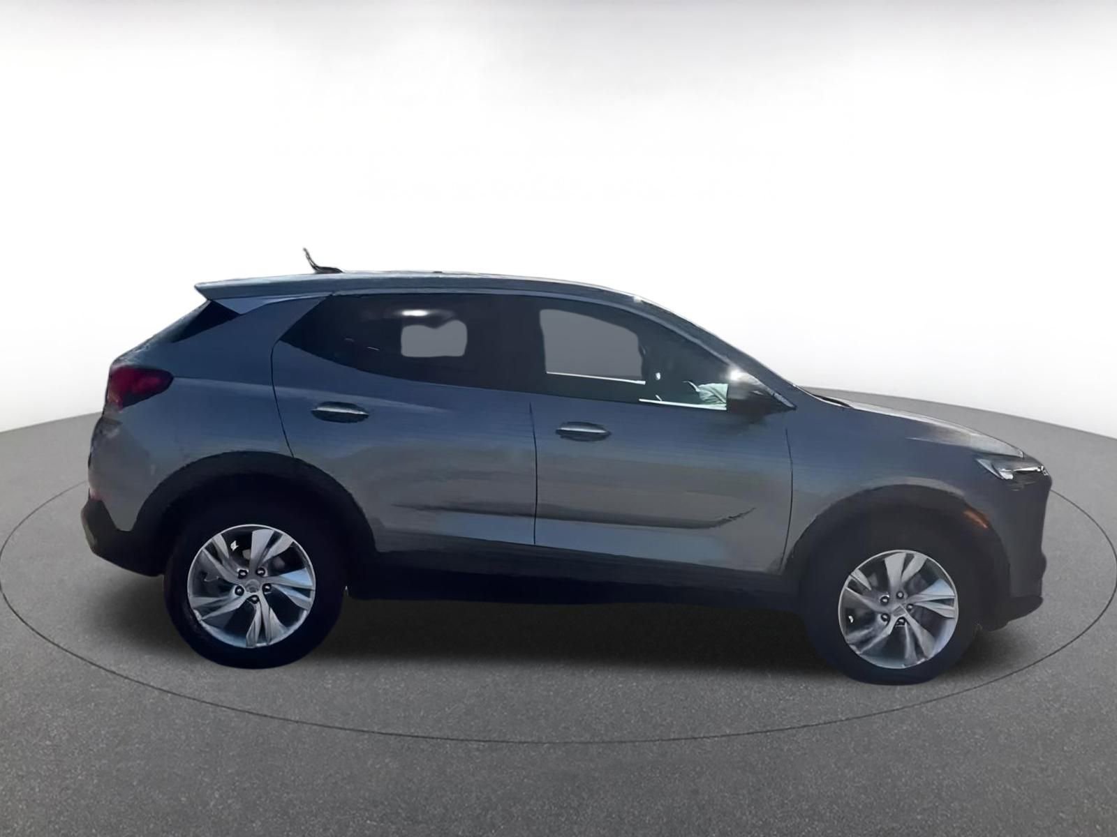 Used 2025 Buick Encore GX Preferred image 9