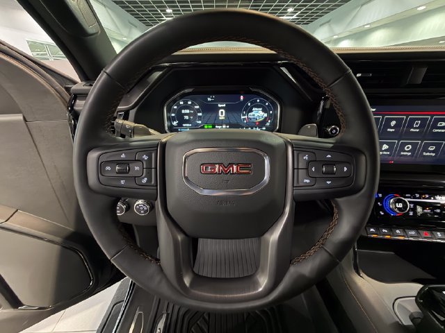 Used 2023 GMC Sierra 1500 AT4 w/ AT4 Premium Package AWD/4WD image 17