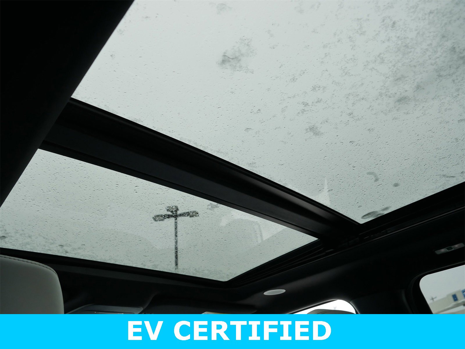 Certified 2022 Ford F150 Lightning Platinum image 17