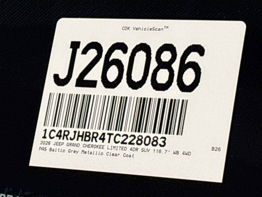 New 2026 Jeep Grand Cherokee Limited w/ Trailer Tow Package AWD/4WD image 26
