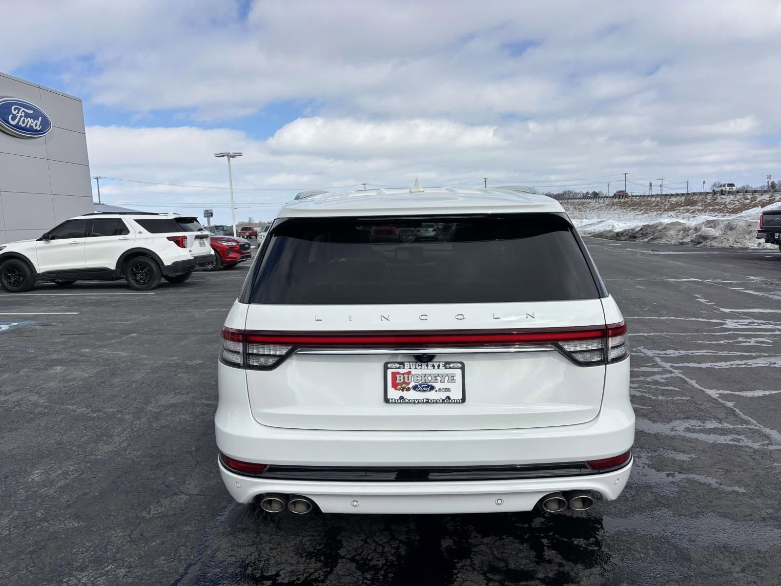 Used 2023 Lincoln Aviator Grand Touring w/ Equipment Group 301A image 8