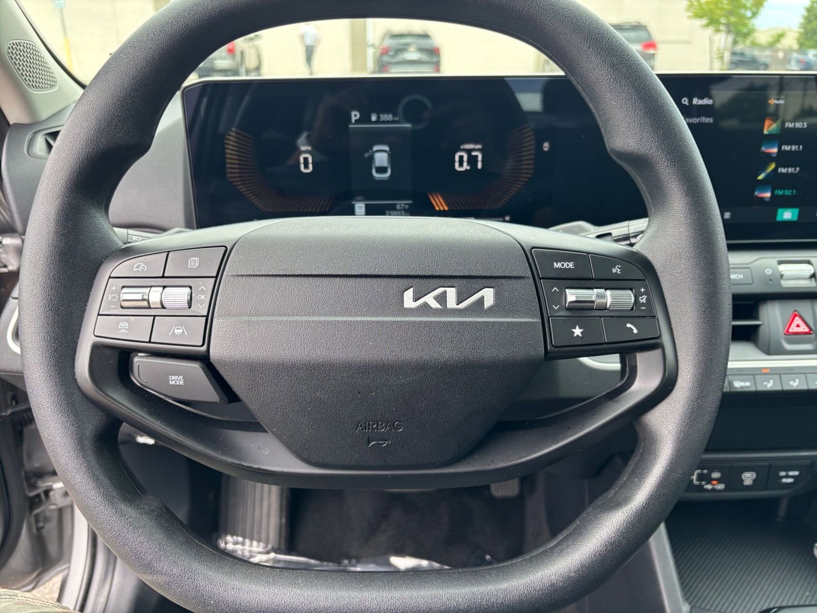 Used 2025 Kia K4 FWD image 28