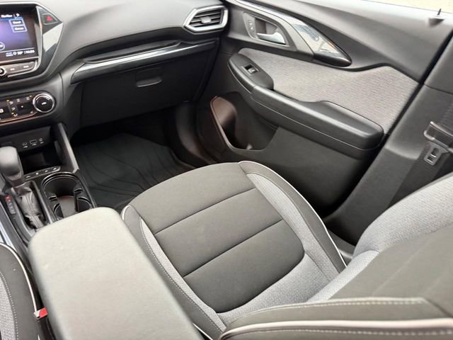 Used 2023 Chevrolet TrailBlazer LT w/ Convenience Package image 14