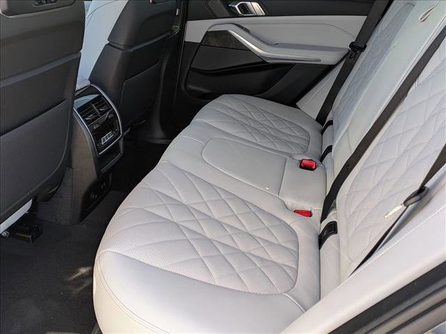 New 2026 BMW X5 xDrive50e w/ Climate Comfort Package image 17
