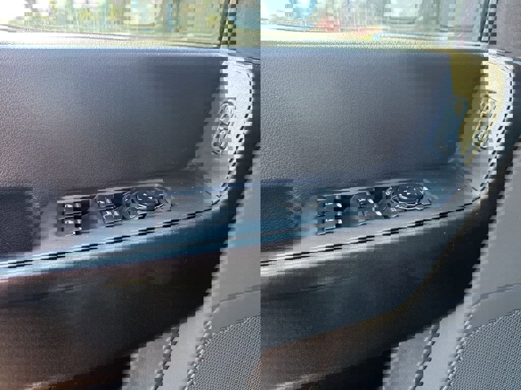 Used 2023 Ford F250 XL w/ FX4 Off-Road Package image 18