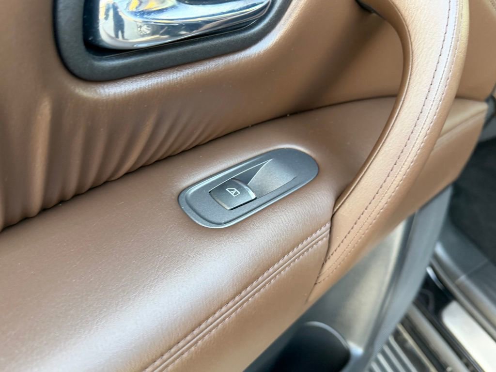 Used 2024 Nissan Armada Platinum w/ Captain's Chairs Package image 19