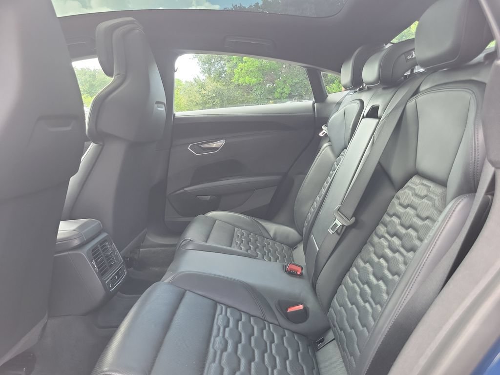 Used 2024 Audi e-tron GT Premium Plus w/ Performance Package AWD/4WD image 14