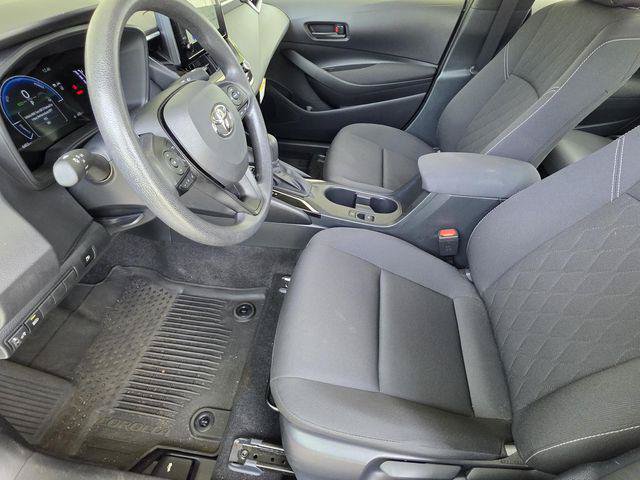 Certified 2026 Toyota Corolla LE w/ LE Premium Package FWD image 6