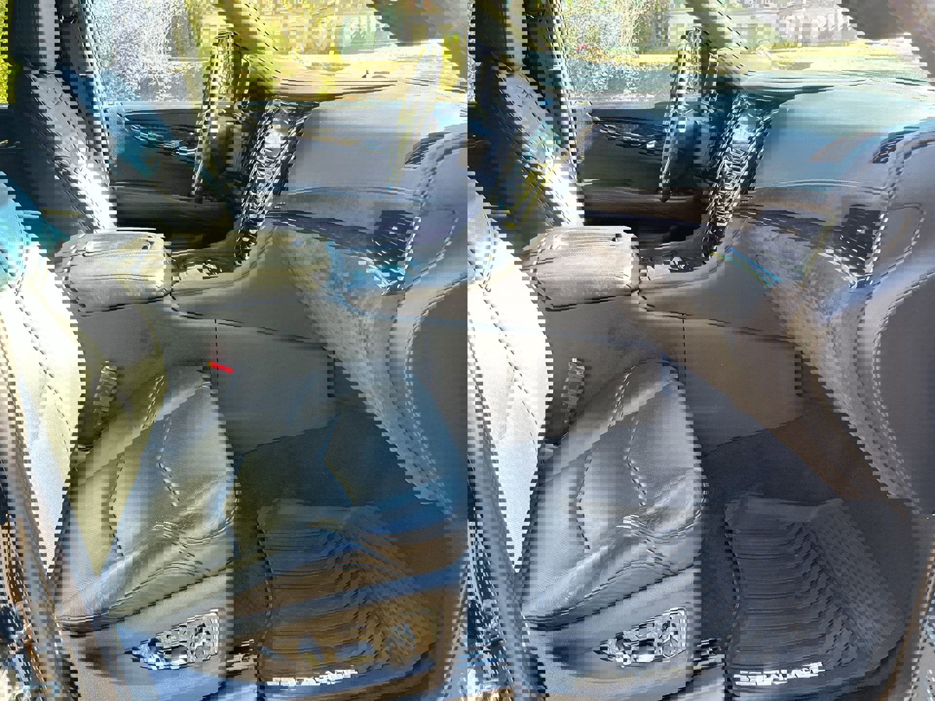 Used 2019 Cadillac Escalade Platinum image 22