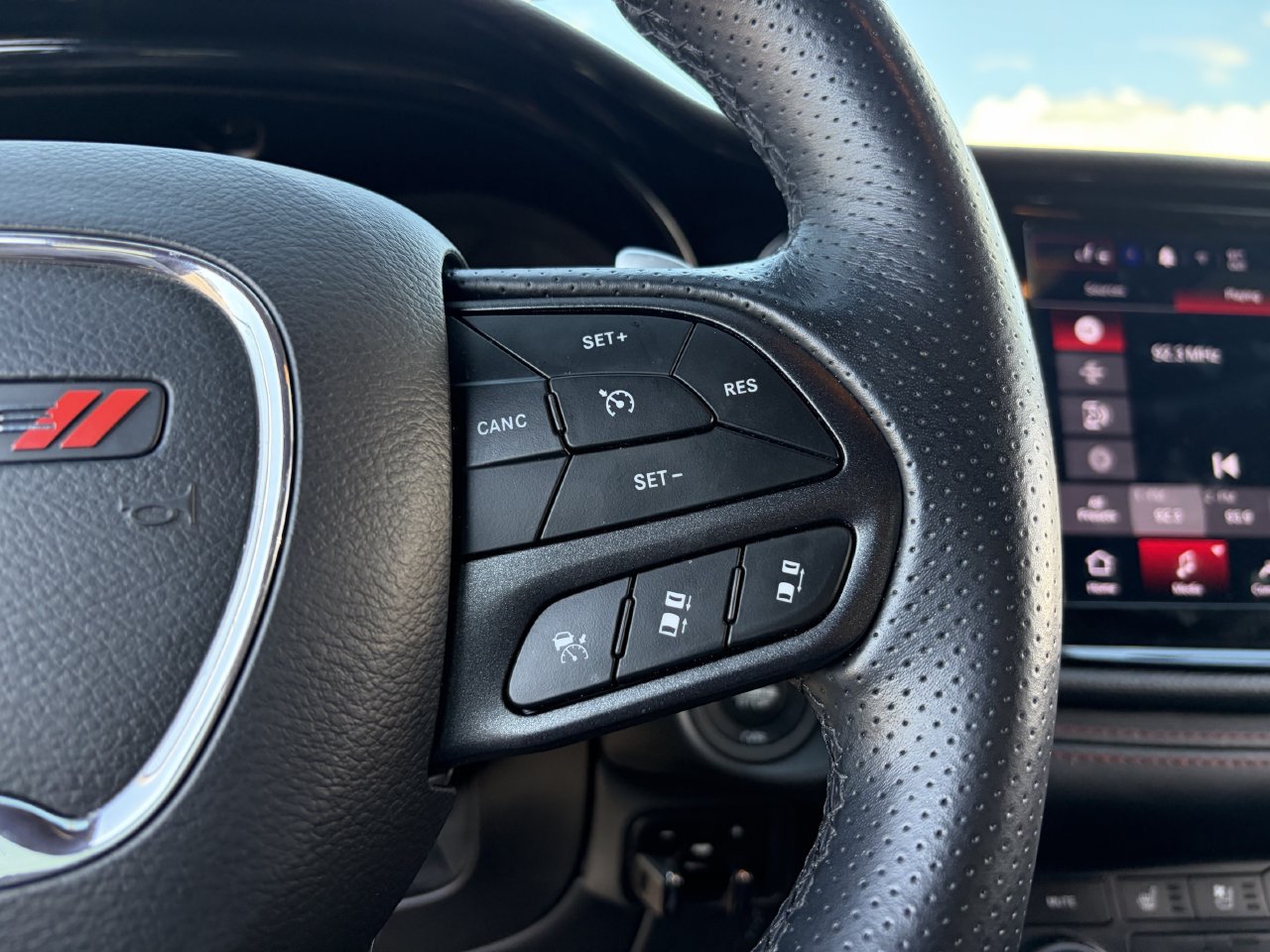 Used 2024 Dodge Durango GT RWD image 32