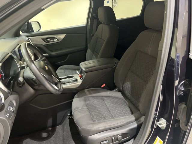 Used 2020 Chevrolet Blazer LT image 17