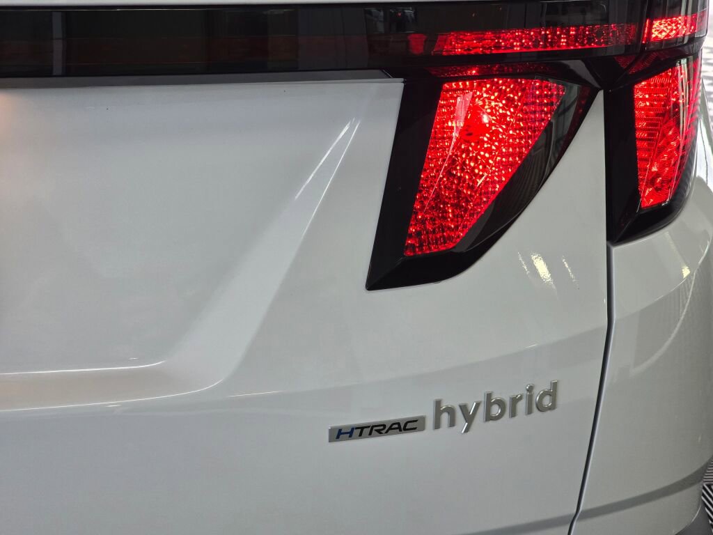 New 2026 Hyundai Tucson Blue SE image 15