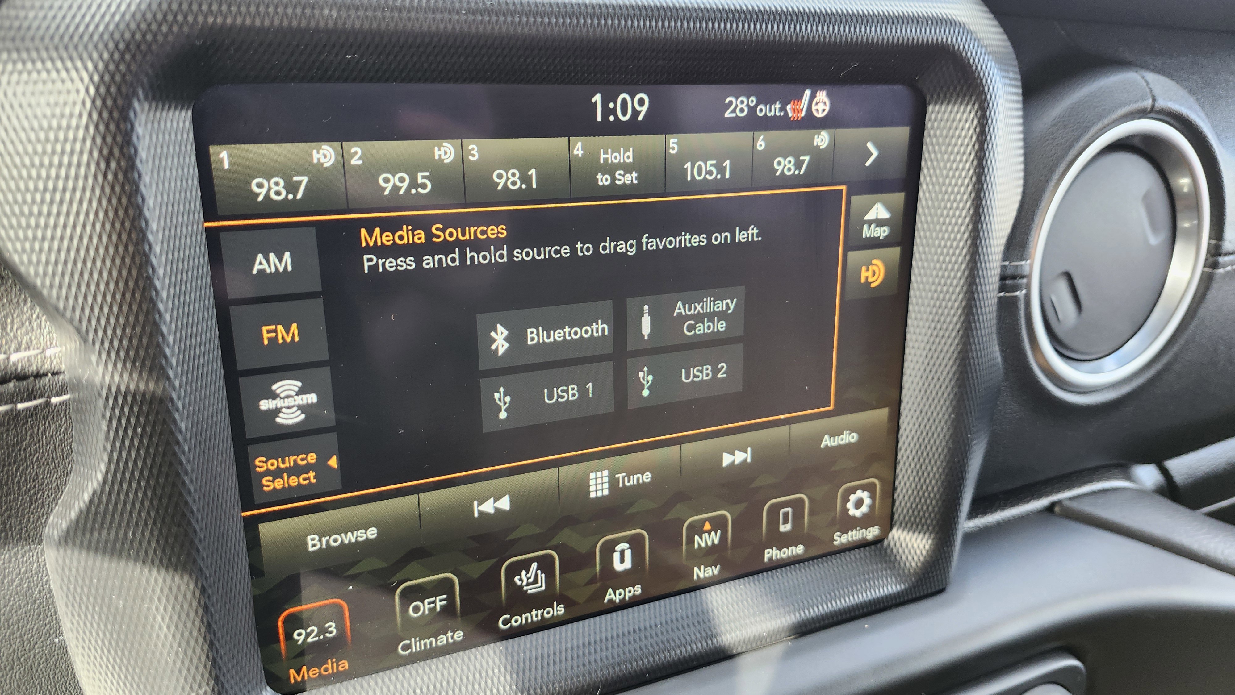 Used 2021 Jeep Wrangler Unlimited Sahara w/ Cold Weather Group image 6