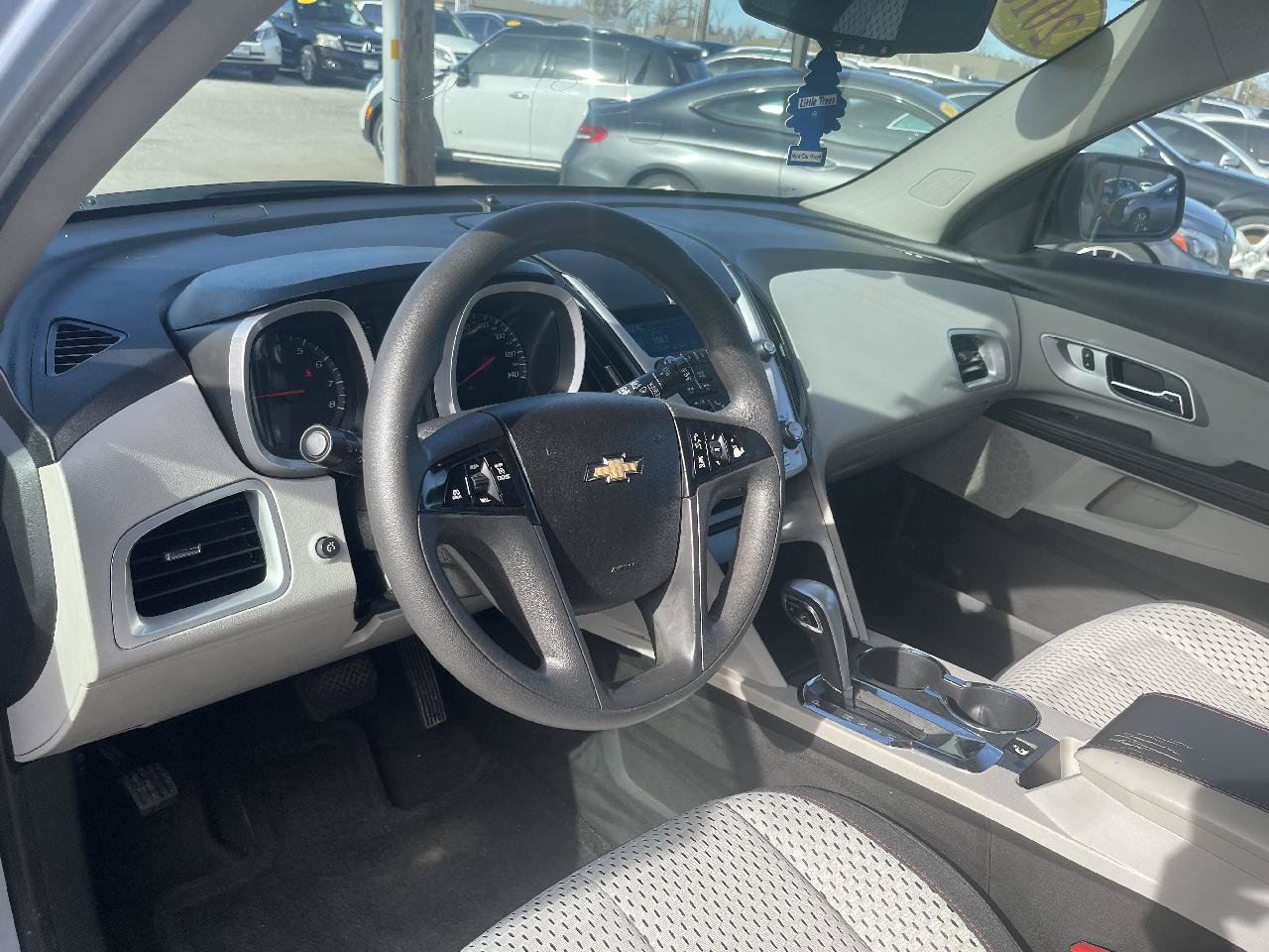 Used 2015 Chevrolet Equinox LS FWD image 8