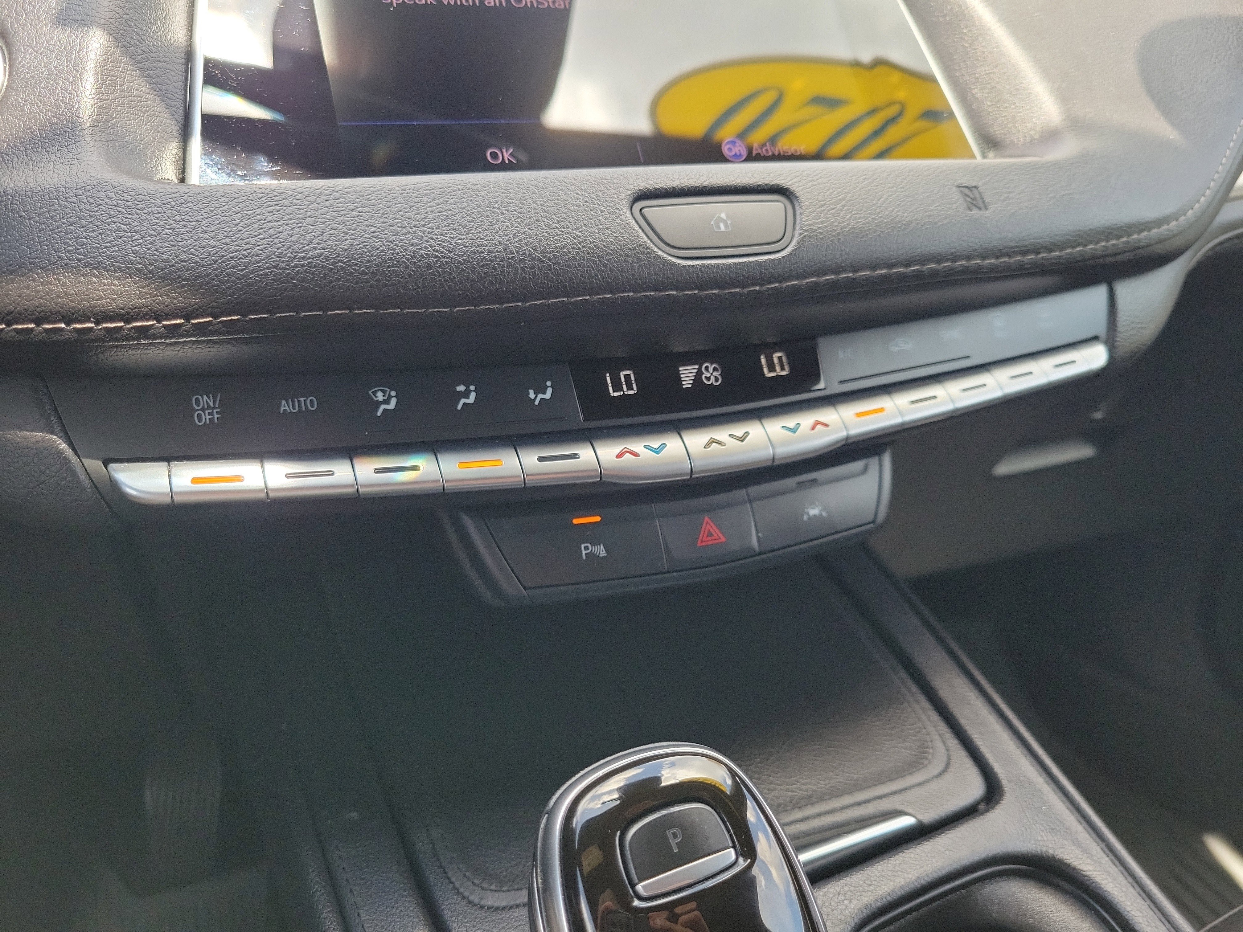 Used 2020 Cadillac XT4 Premium Luxury w/ Driver Awareness Package FWD image 23