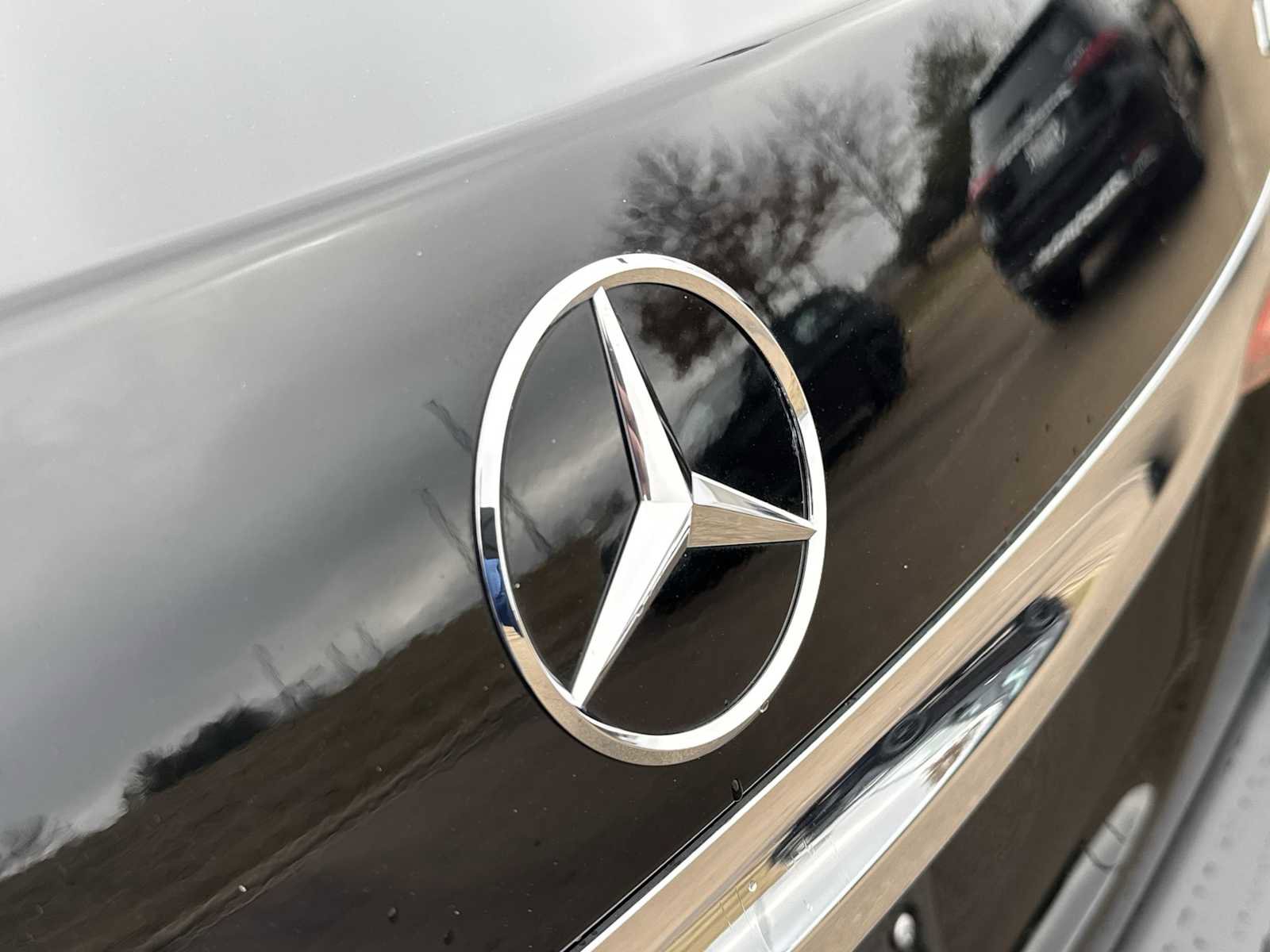 Used 2024 Mercedes-Benz S 580e 4MATIC Sedan image 10