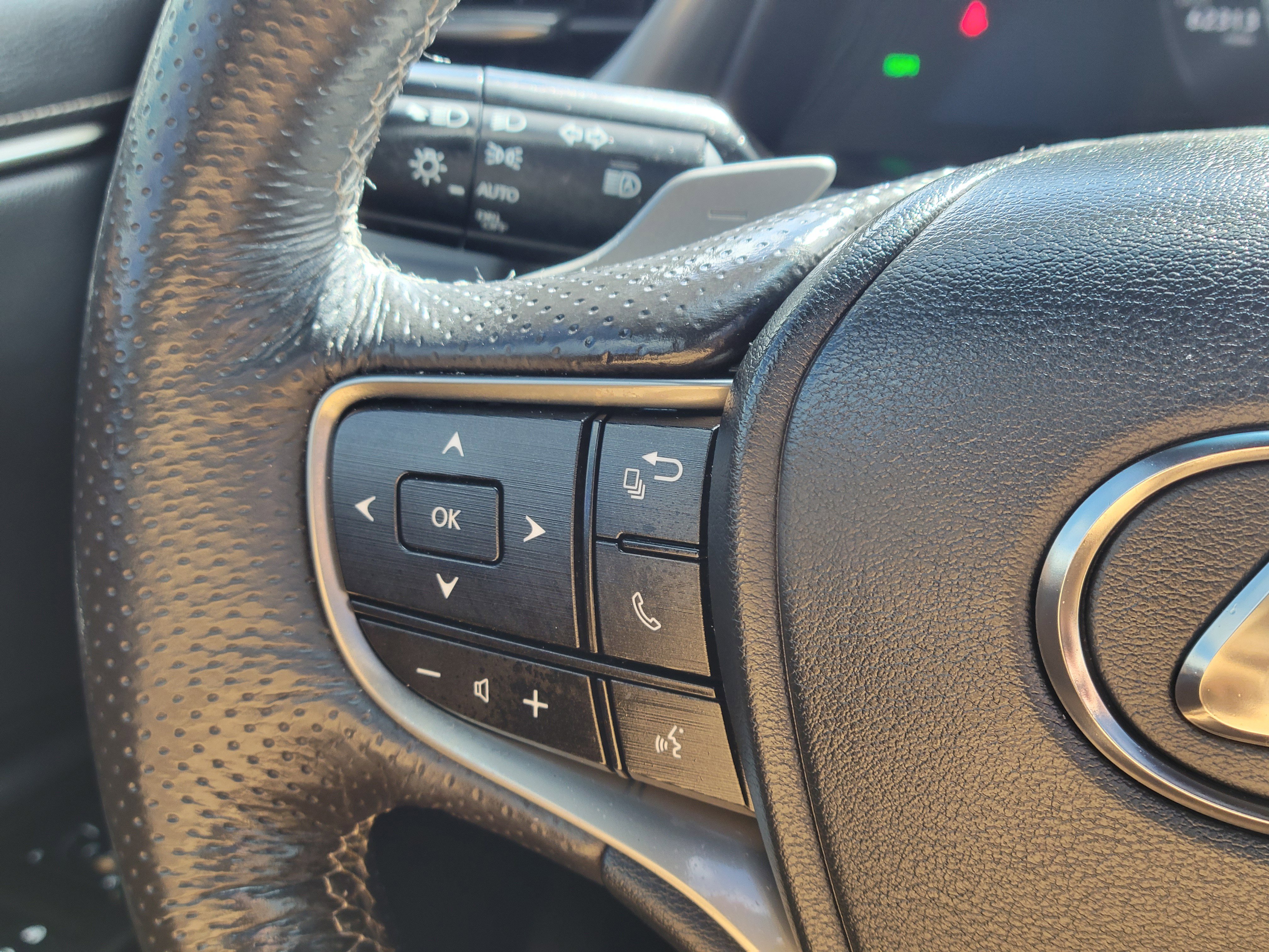 Used 2019 Lexus ES 350 F Sport image 13