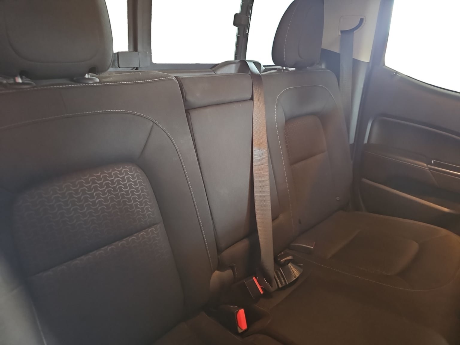 Used 2018 GMC Canyon SLE w/ SLE Convenience Package AWD/4WD image 18