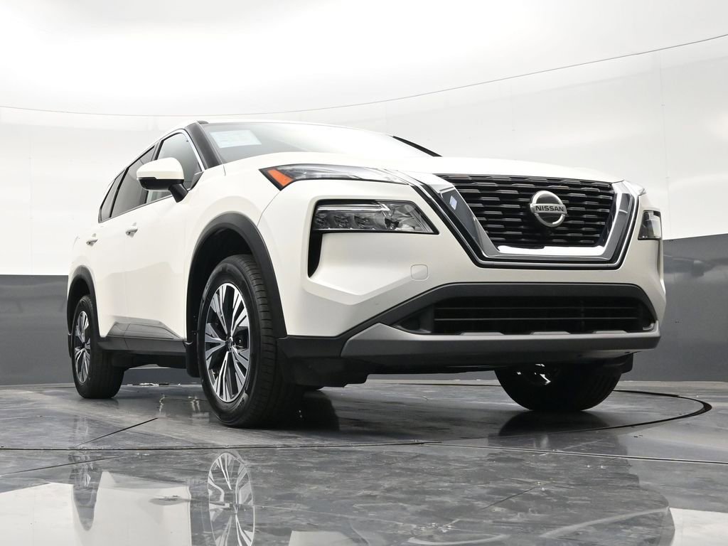 Used 2021 Nissan Rogue SV image 27