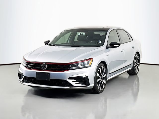 Used 2018 Volkswagen Passat 3.6 image 3