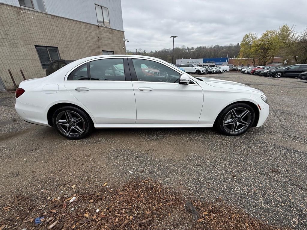 Used 2023 Mercedes-Benz E 350 4MATIC Sedan image 8