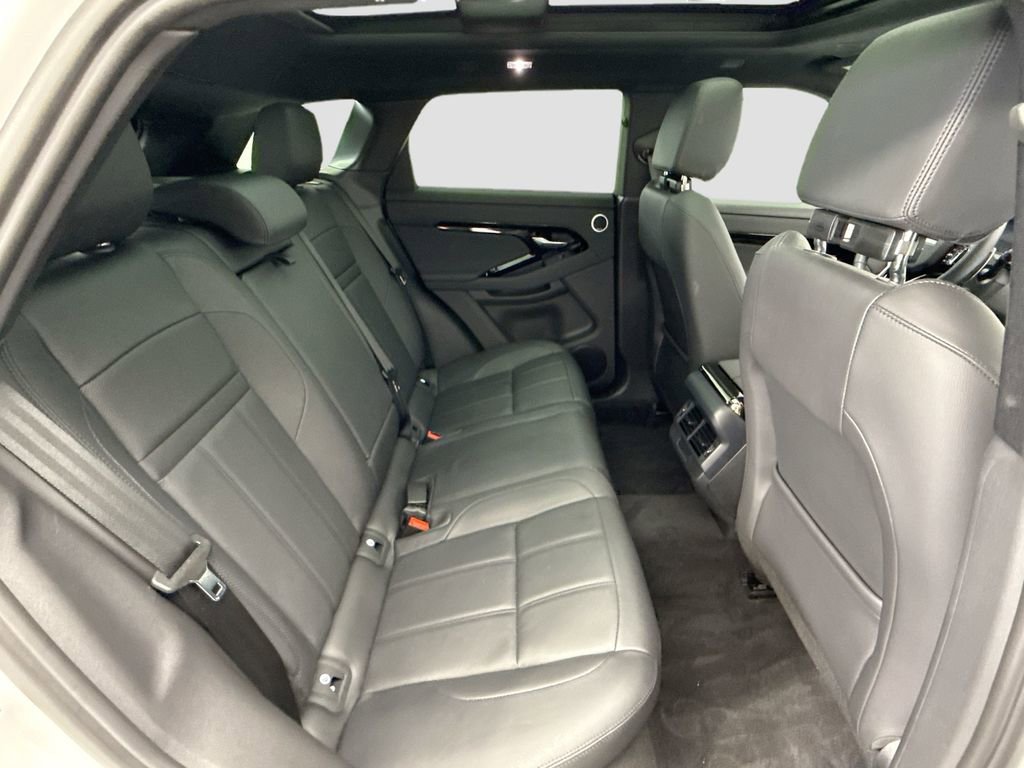 Used 2025 Land Rover Range Rover Evoque S image 21