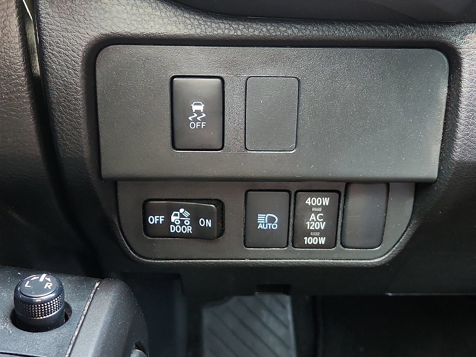 Used 2023 Toyota Tacoma TRD Sport AWD/4WD image 22