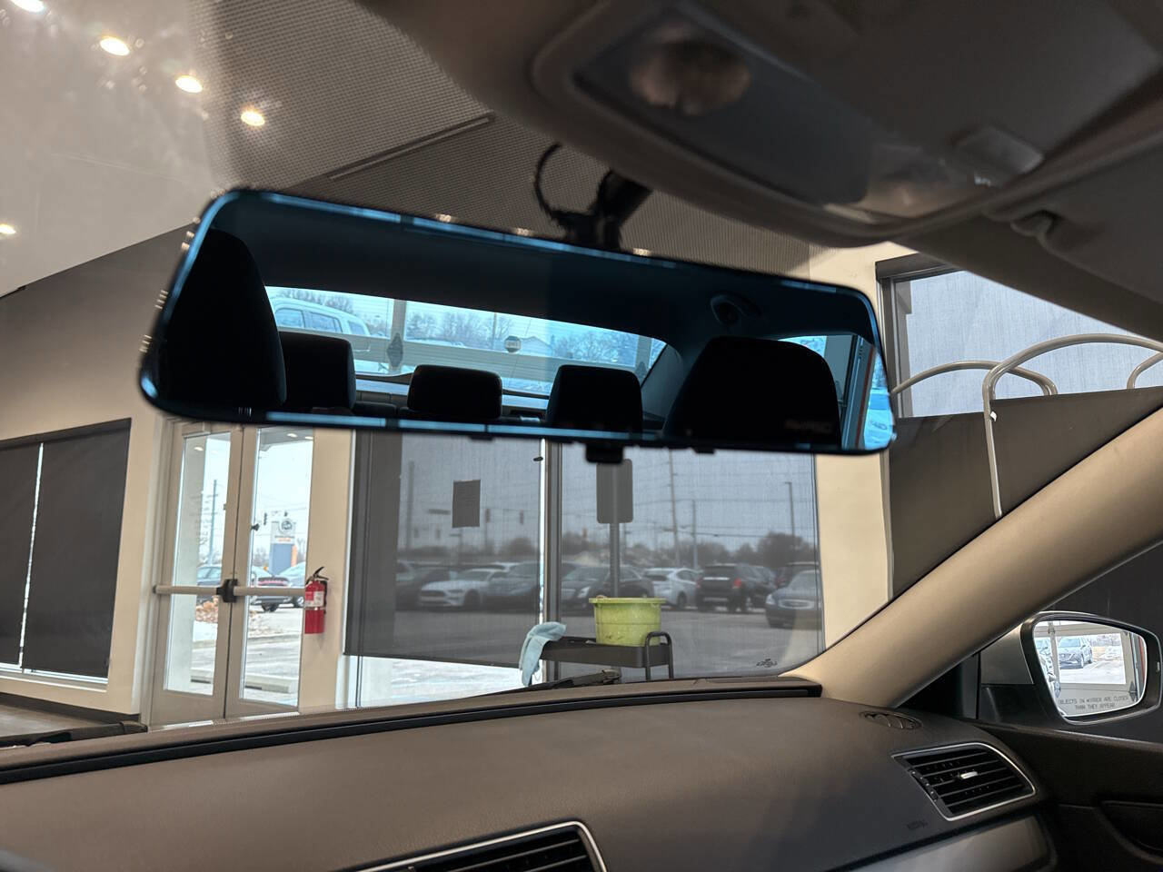 Used 2015 Volkswagen Passat 1.8T S FWD image 18