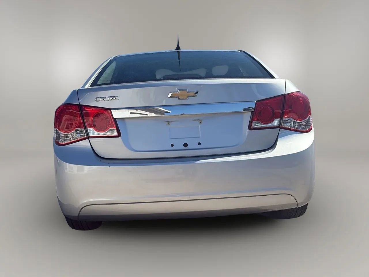 Used 2014 Chevrolet Cruze LS image 6