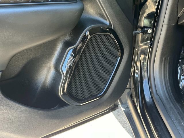 Certified 2019 Jeep Renegade Altitude w/ Quick Order Package 22M image 14