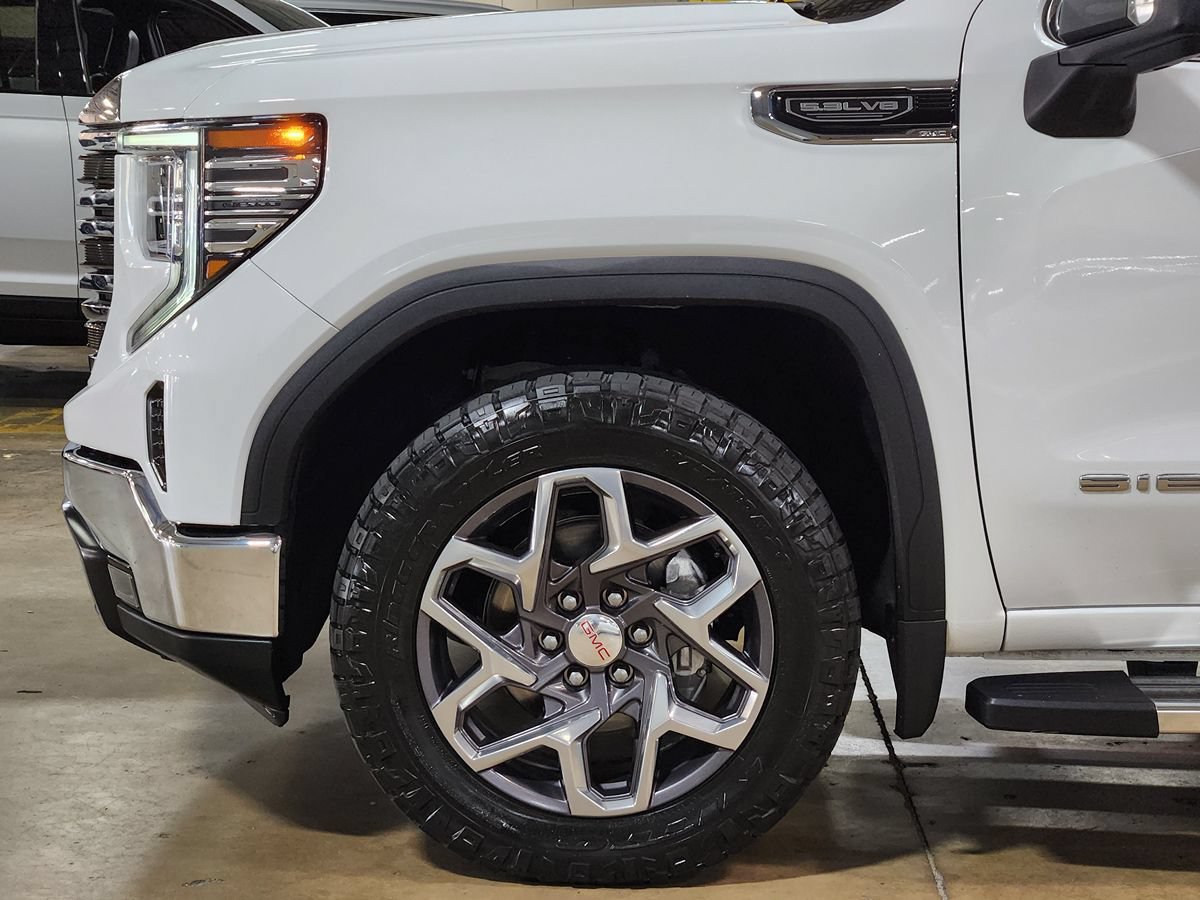 Used 2022 GMC Sierra 1500 SLT AWD/4WD image 5