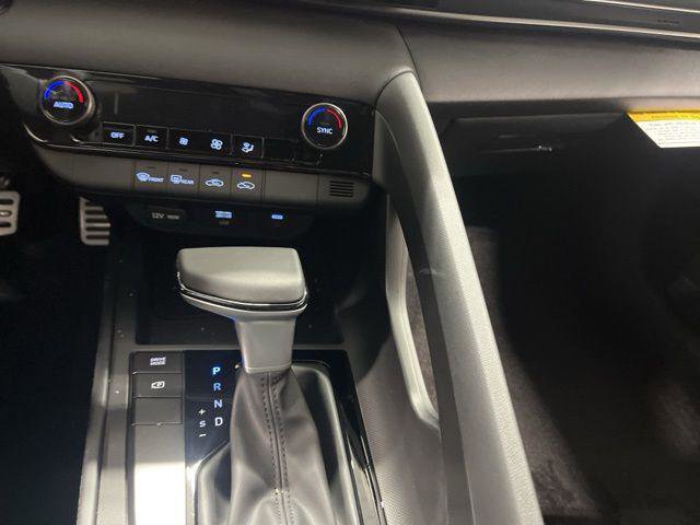 New 2026 Hyundai Elantra Sport image 17