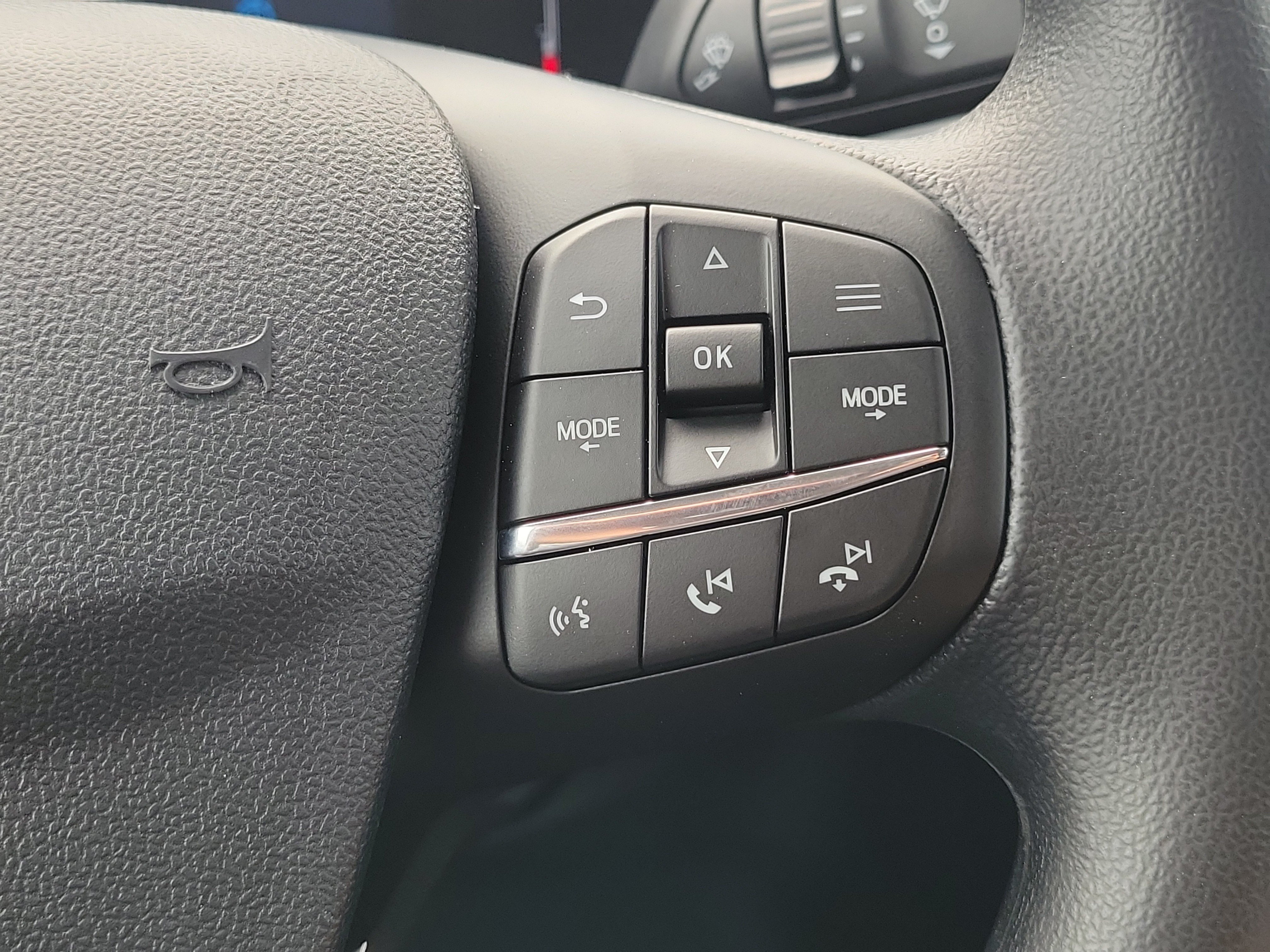 New 2026 Ford Maverick XLT FWD image 23