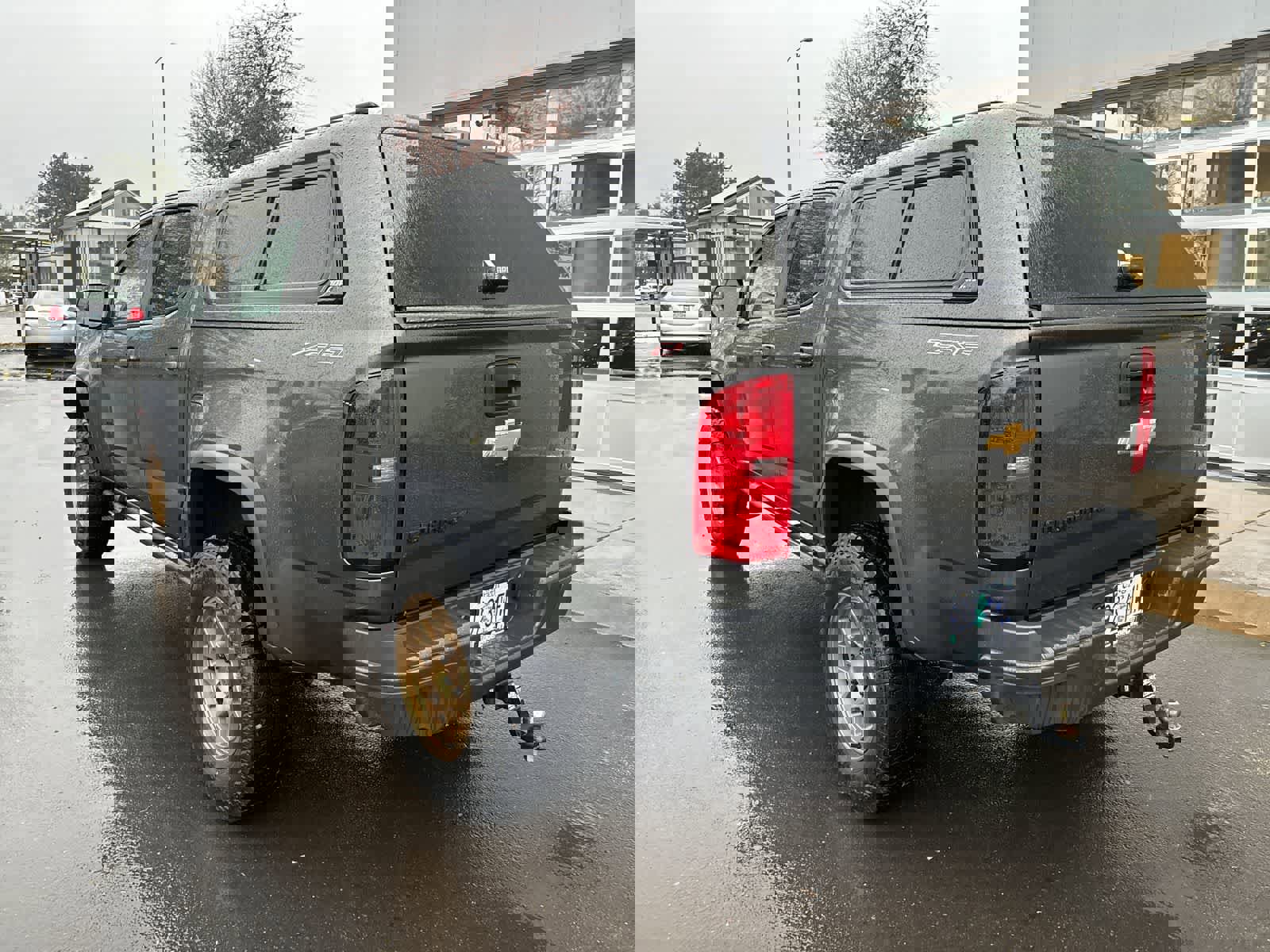 Used 2017 Chevrolet Colorado ZR2 image 3