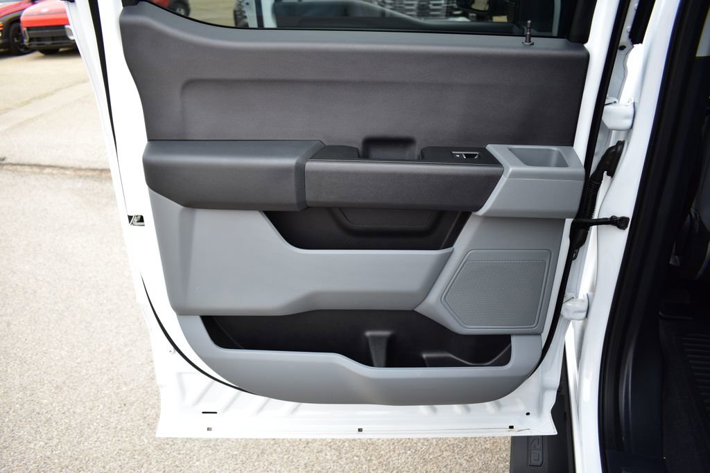 Used 2025 Ford F350 XL AWD/4WD image 26