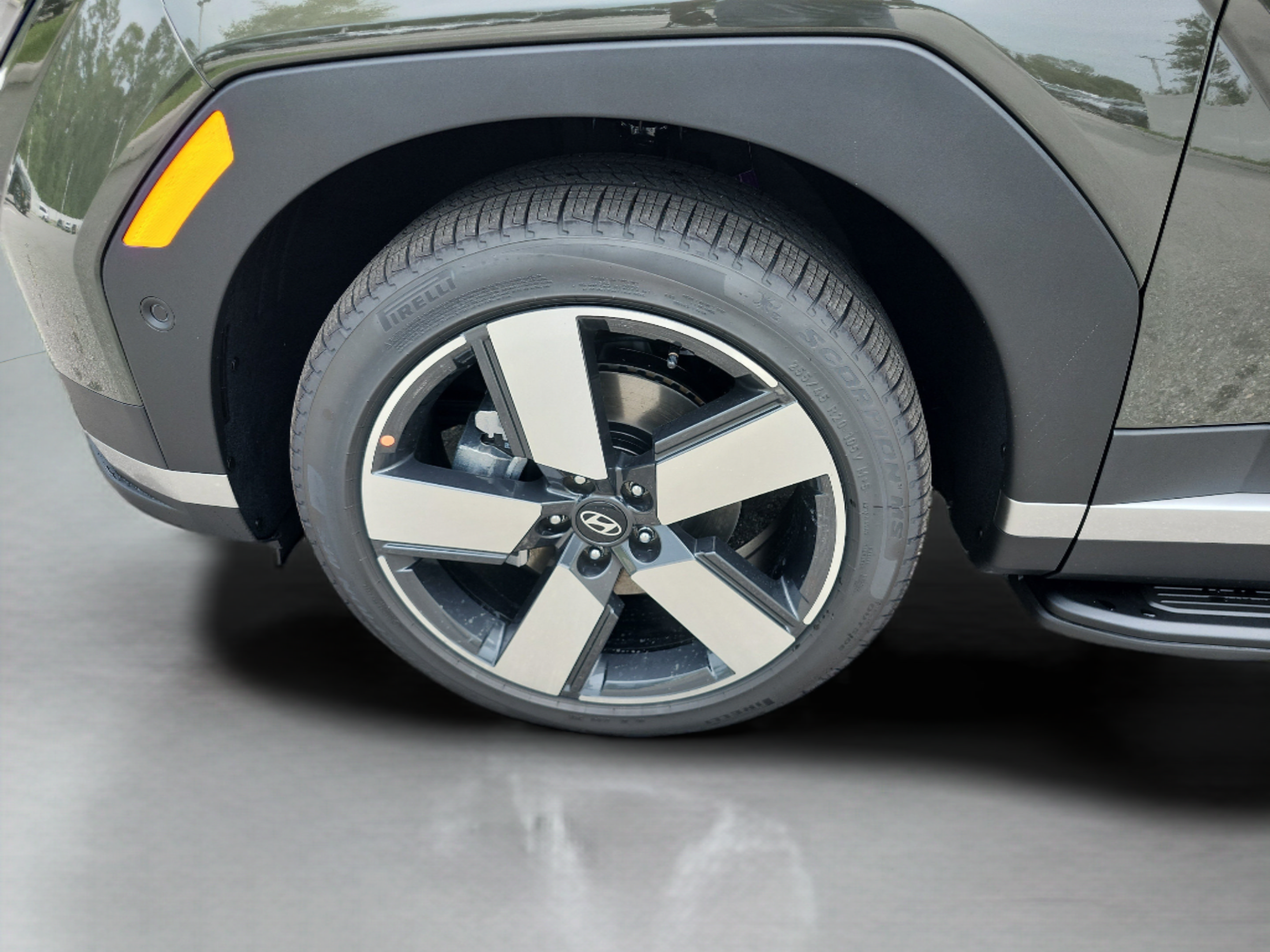 New 2026 Hyundai Santa Fe Limited FWD image 9